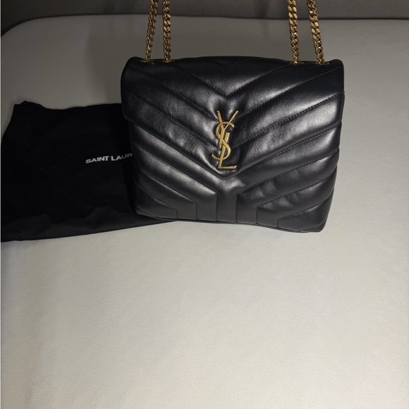 Saint Laurent Black Chevron Shoulder Bag Small - Picture 3 of 8